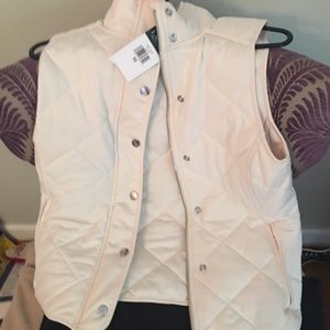 Natural color vest